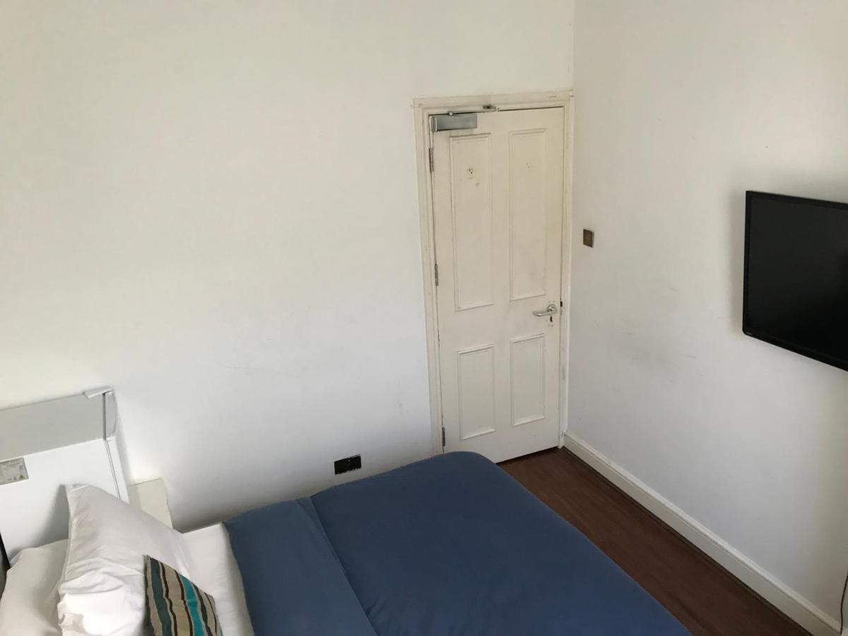 Golders Guesthouse Londra Esterno foto